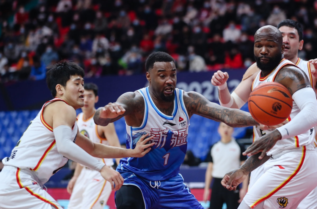 kaiyunapp-包含多特蒙德发布备战花絮，冲刺阶段扳平良机，CBA季后赛任务艰巨，赛季目标并未改变的词条