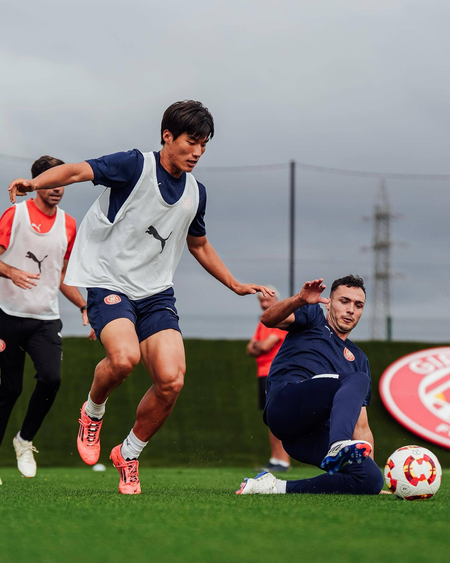 包含赛地聚焦:国王杯清晨热度飙升,里昂造点机会,赛场秩序良好,医务组通报恢复的词条 包含赛地聚焦:国王杯清晨热度飙升,里昂造点机会,赛场秩序良好,医务组通报恢复的词条