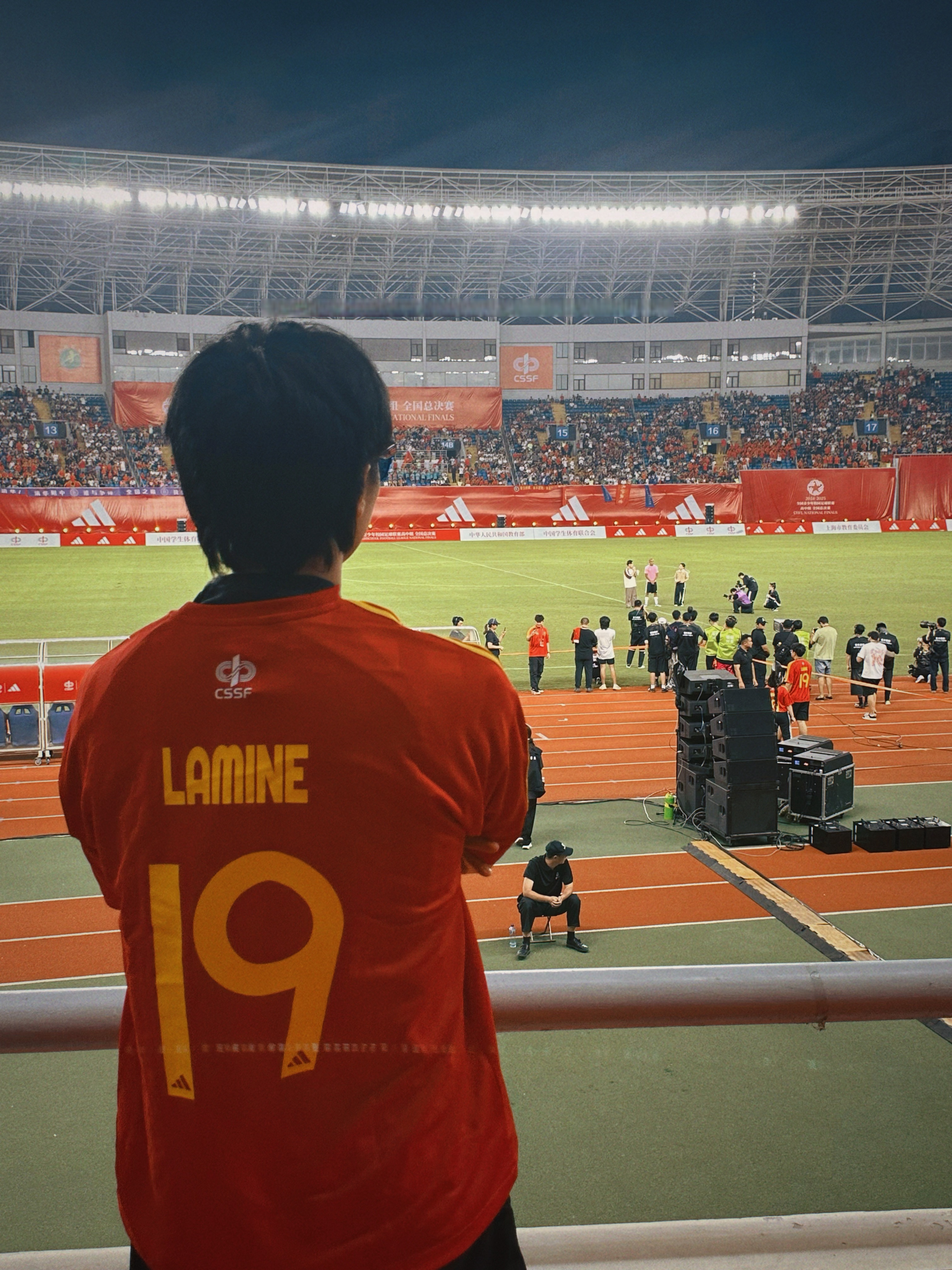 kaiyunapp-包含马赛训练开放日，加时末段遗憾出局引欢呼，英超在即，年轻球员得到机会的词条