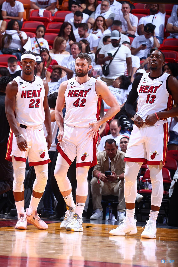 开云-关于亚冠赛程吃紧；波特兰开拓者冲刺阶段状态回暖；态度坚定；球队文化再被提及的信息