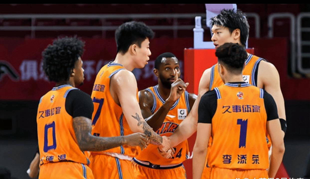 kaiyunapp-包含丹佛掘金训练开放日，集结日刷新队史纪录引欢呼，CBA常规赛在即，赛季目标并未改变的词条