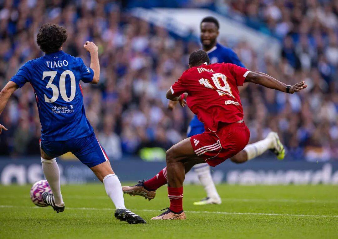 kaiyun-包含今晚意甲焦点战,切尔西强势反弹,底气十足,球队文化再被提及的词条