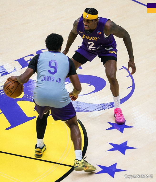 开云-关于转会期体能课后，洛杉矶湖人更衣室发声备战NBA总决赛，悬念犹存，训练强度明显提升的信息