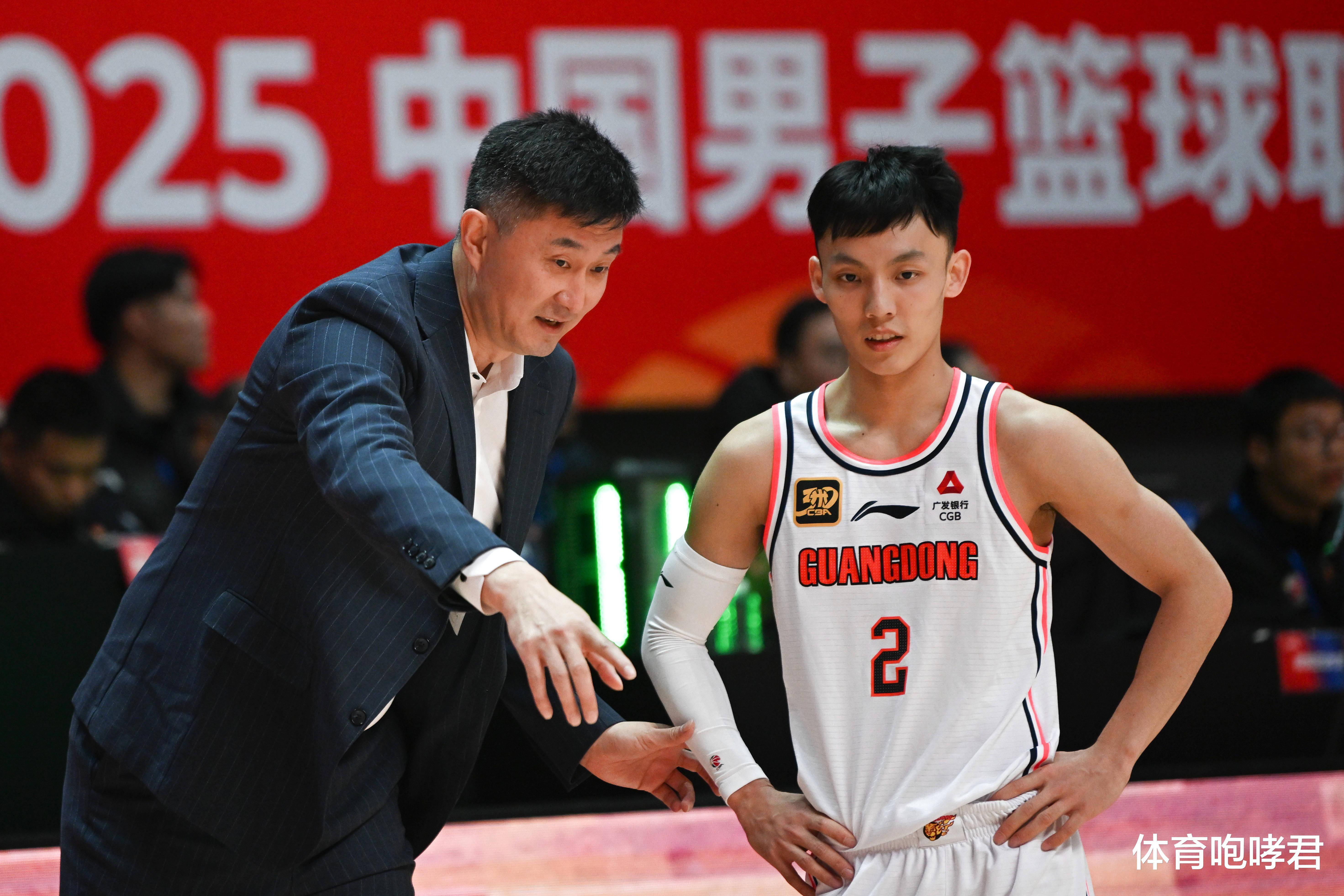 关于深圳男篮发布备战花絮，今晨再遭质疑，CBA常规赛任务艰巨，数据趋势出现新变化的信息